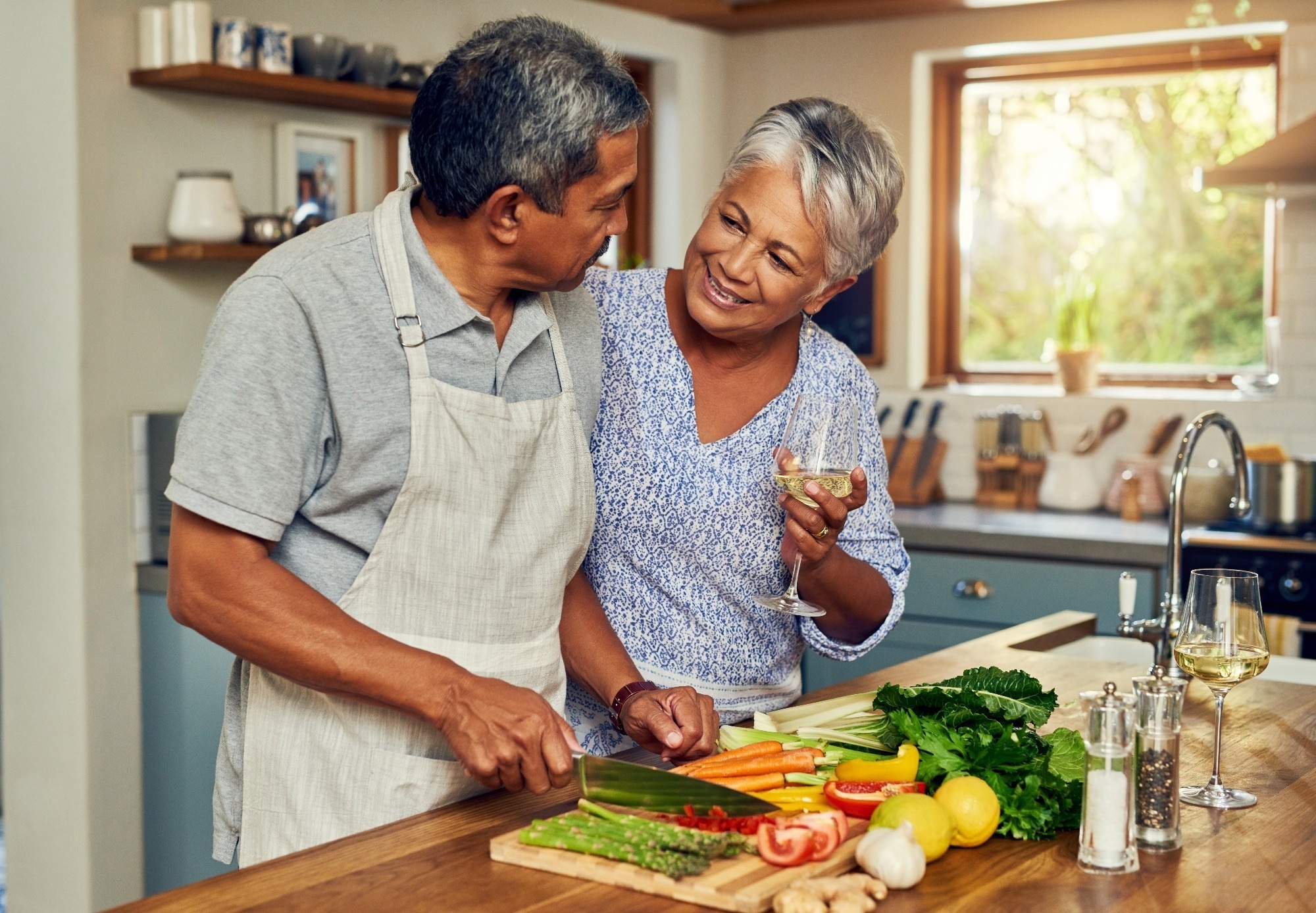 Study: Molecular Mechanisms of Healthy Aging: The Role of Calorie Restriction, Intermittent Fasting, the Mediterranean Diet, and the Ketogenic Diet-A Scoping Review. Image credit: PeopleImages.com - Yuri A / Shutterstock.com